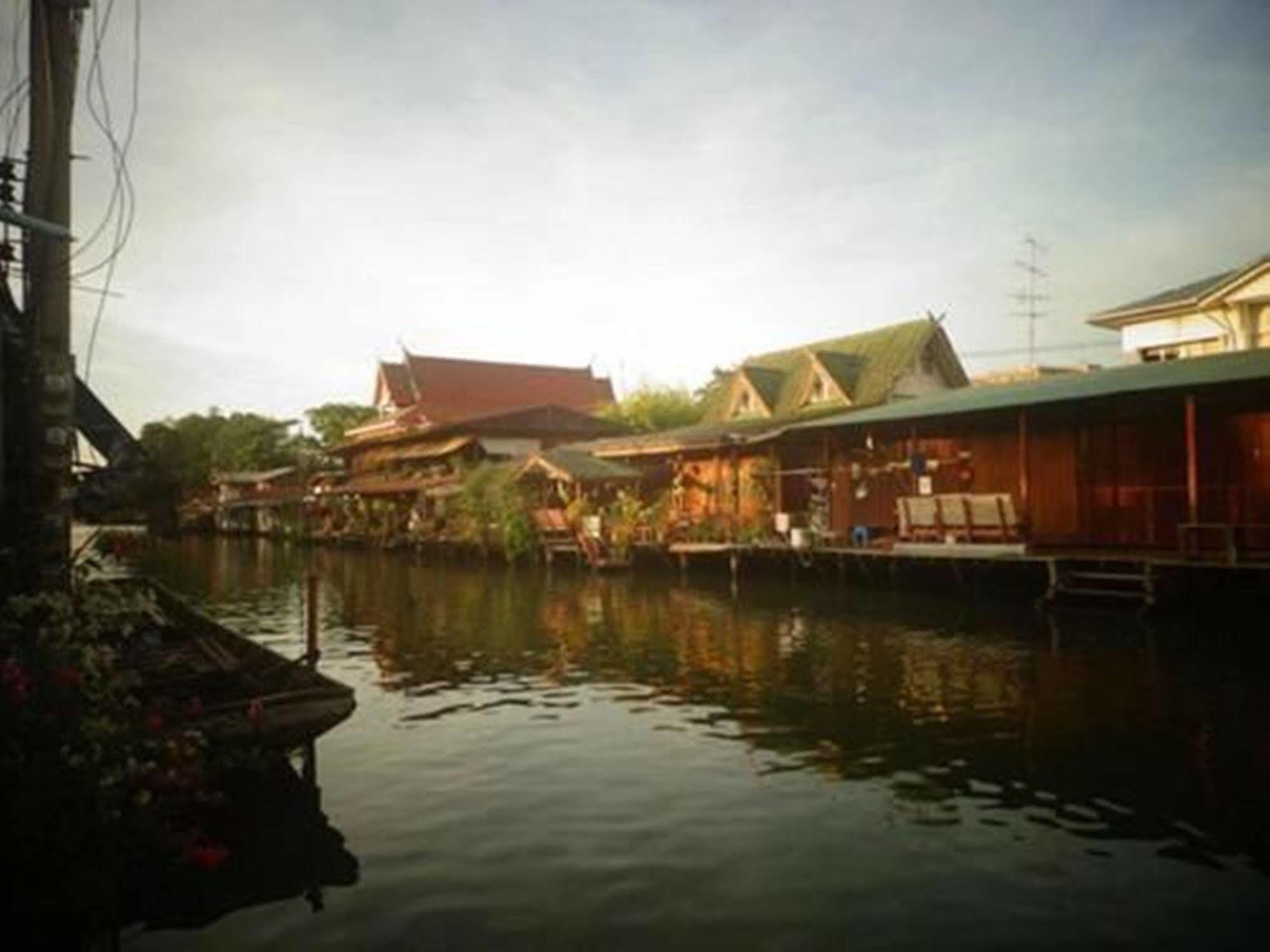 Hotel Bangluang House Bangkok Zewnętrze zdjęcie